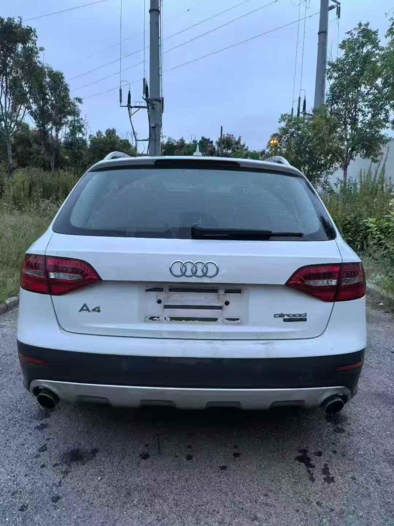 鄂州16年奥迪A4L8