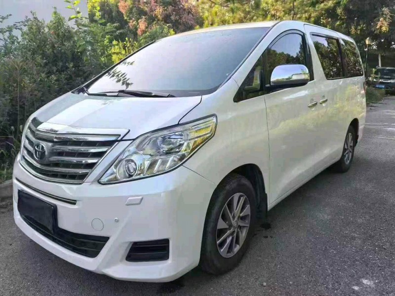 宜昌15年丰田埃尔法3