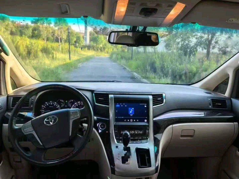 宜昌15年丰田埃尔法5