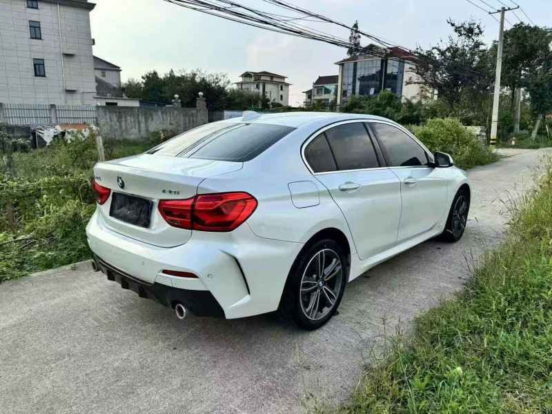 衢州23年宝马1系8