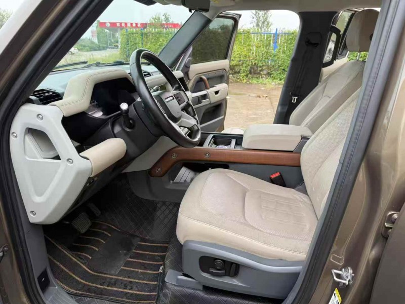 徐州21年路虎卫士4