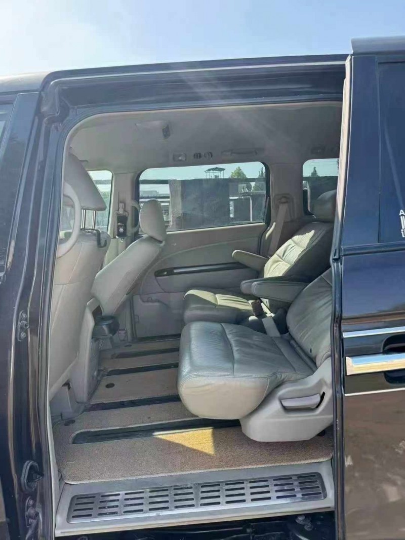 鹤壁15年本田艾力绅6