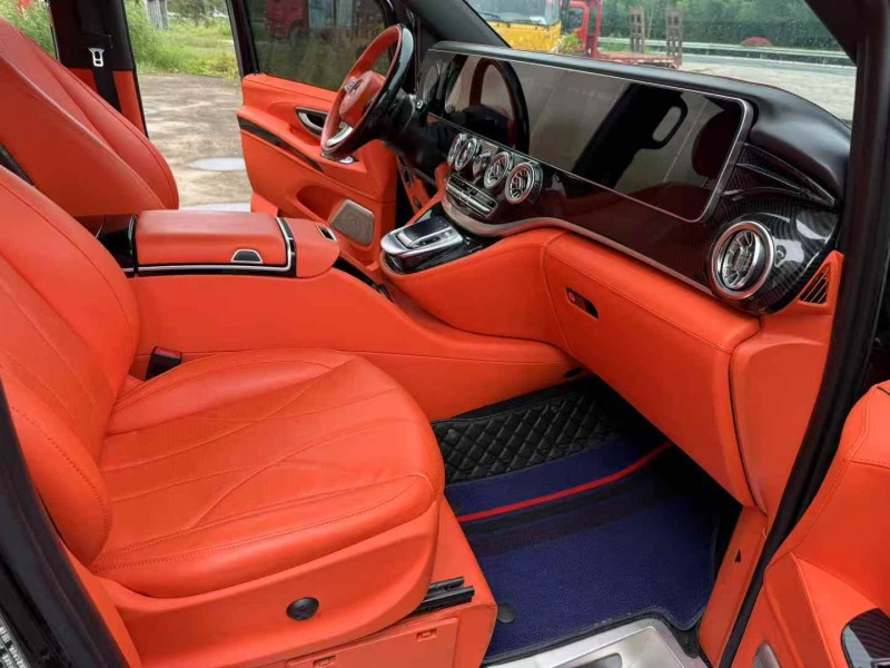 徐州23年奔驰威霆6