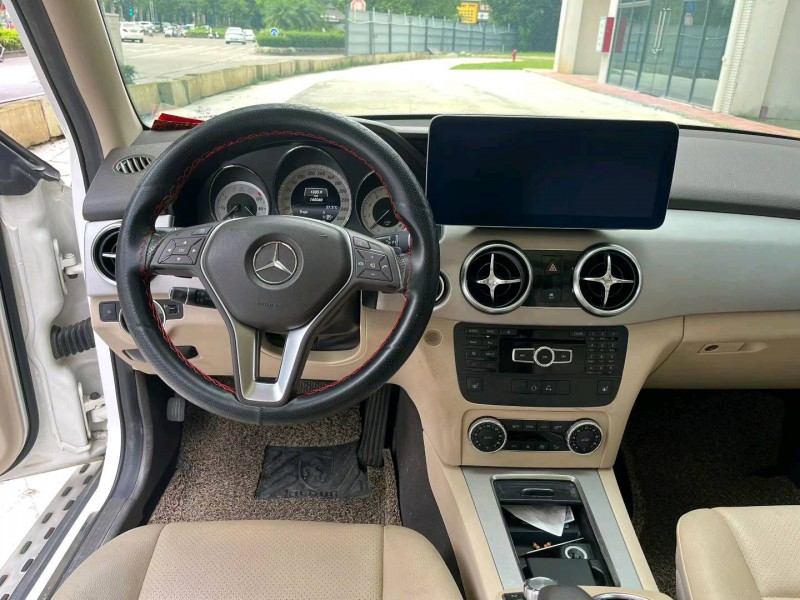 中山14年奔驰GLK5