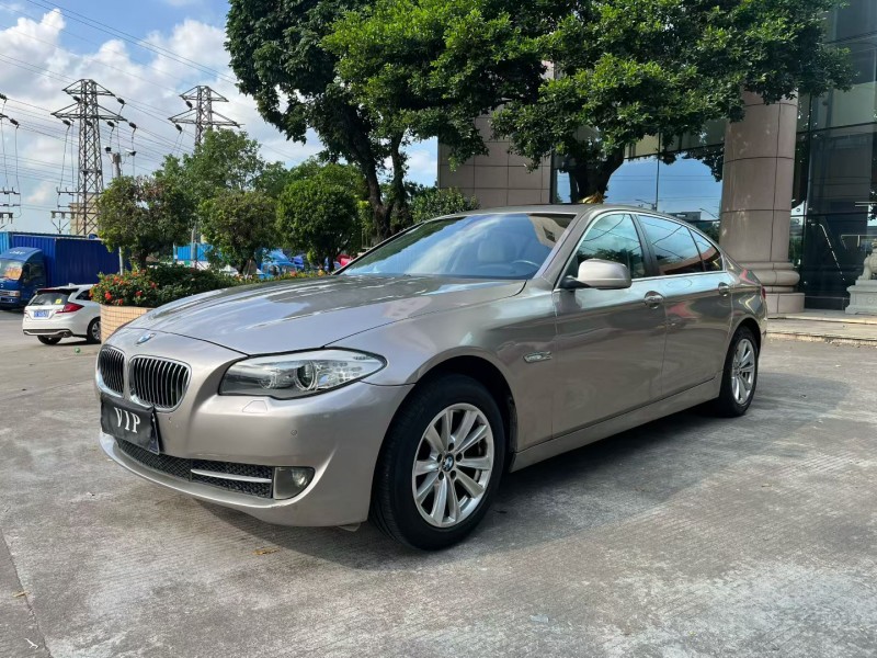 中山13年宝马5系2