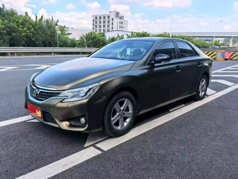 广州14年丰田锐志3