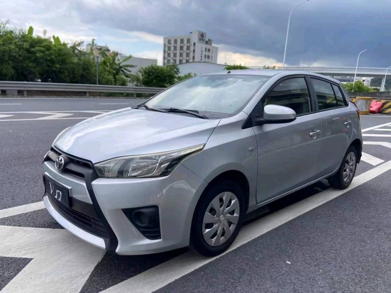 广州14年丰田YARiS L 致炫2