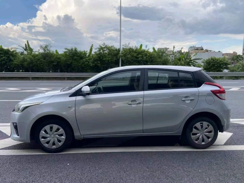 广州14年丰田YARiS L 致炫6