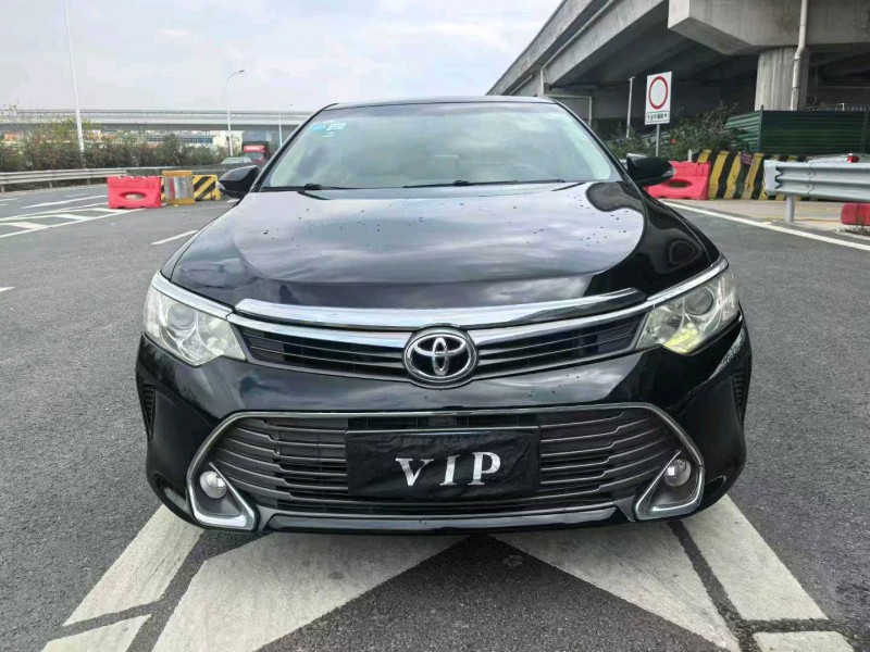 广州15年丰田凯美瑞1