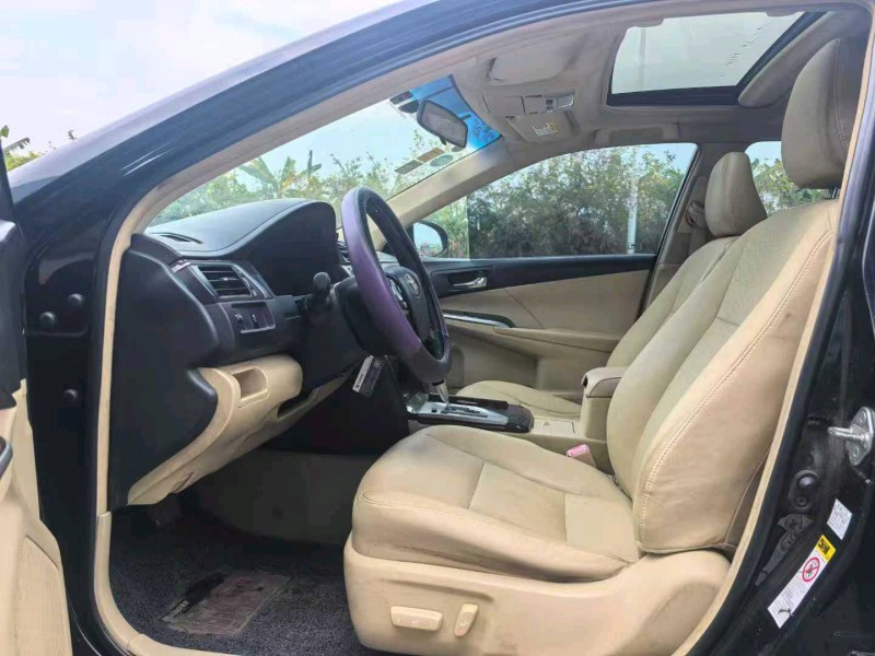 广州15年丰田凯美瑞7