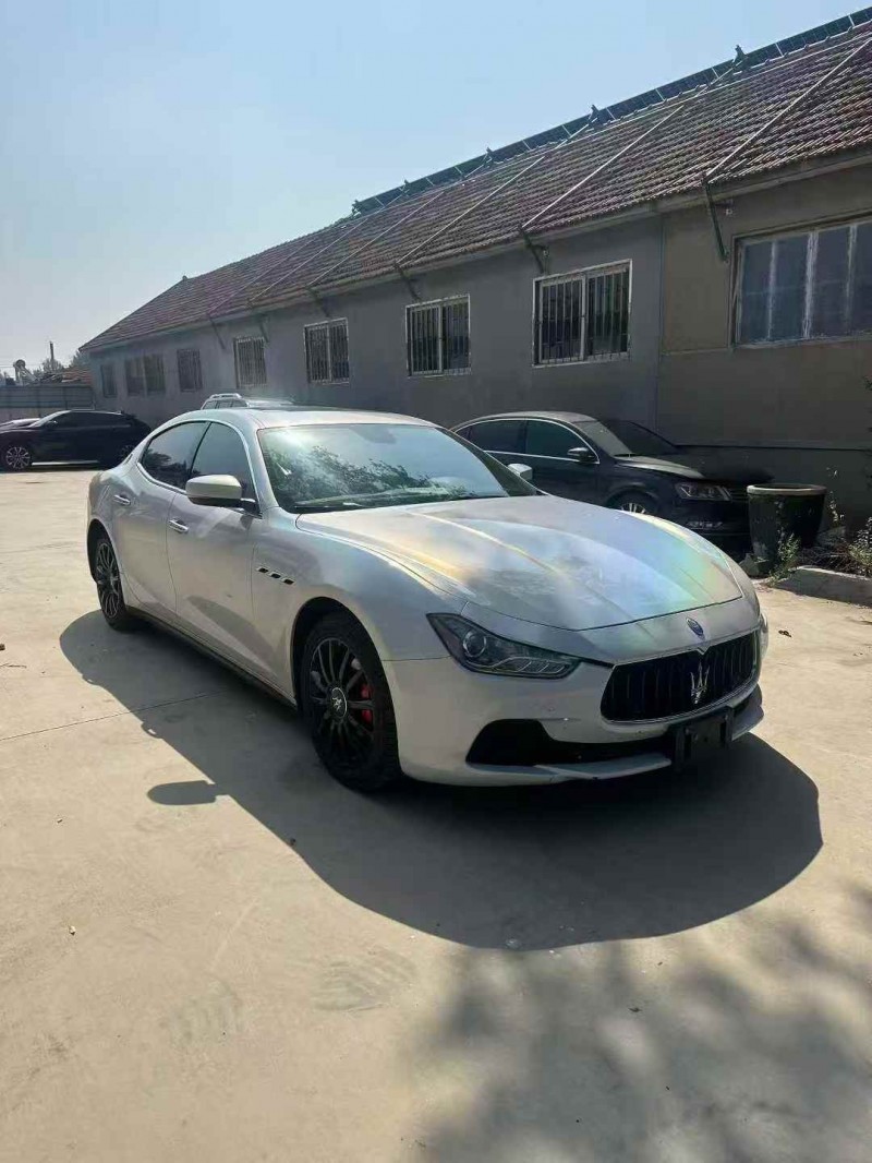 临沂17年玛莎拉蒂Ghibli2