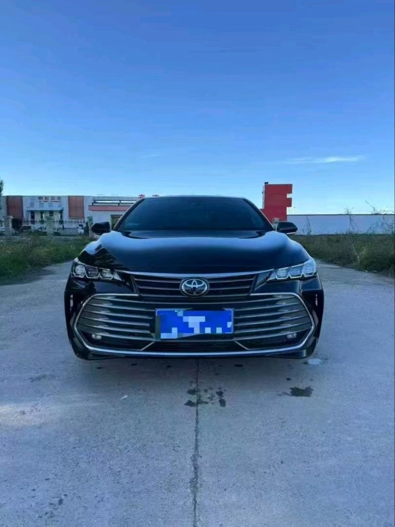 台州21年丰田亚洲龙1