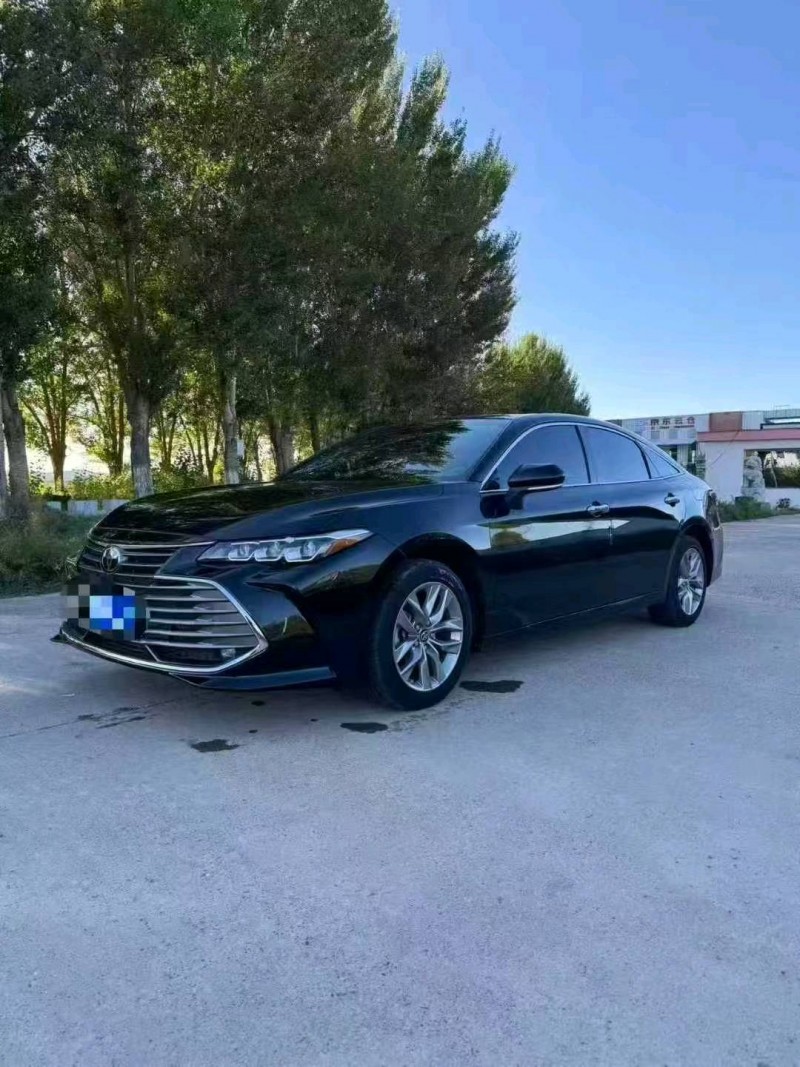 台州21年丰田亚洲龙3