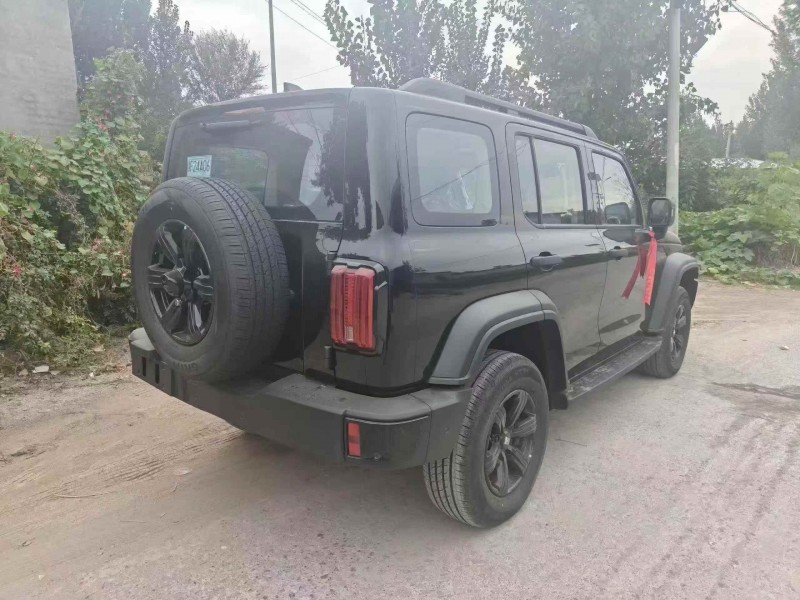 邢台25年长城汽车坦克4