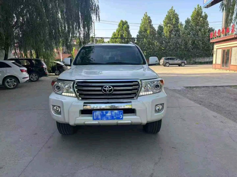 保定16年丰田兰德酷路泽1