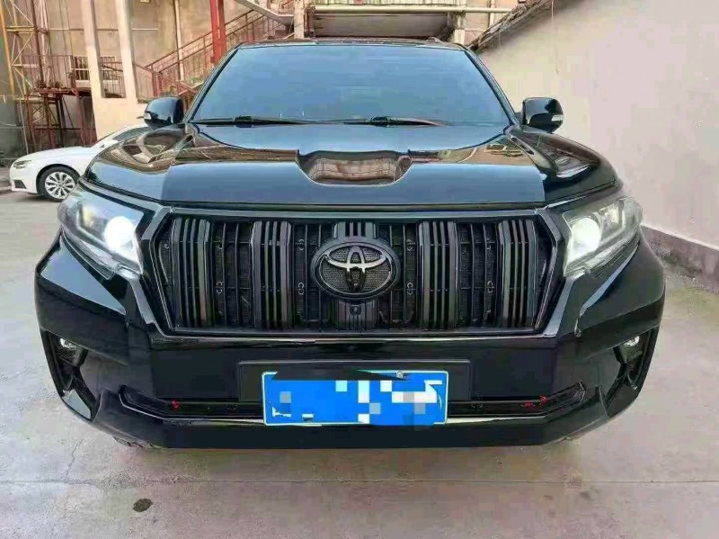 枣庄19年丰田普拉多1