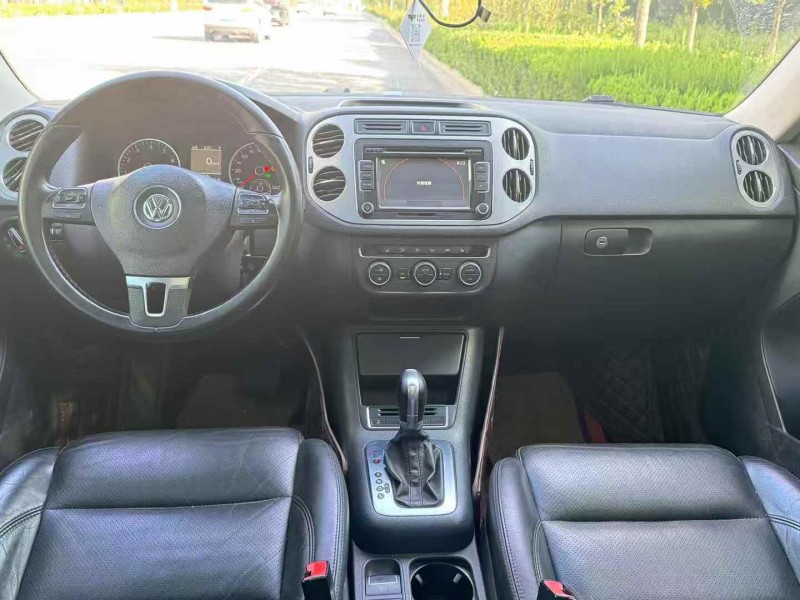 昆明14年大众途观9