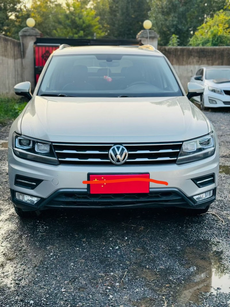 平顶山17年大众途观1