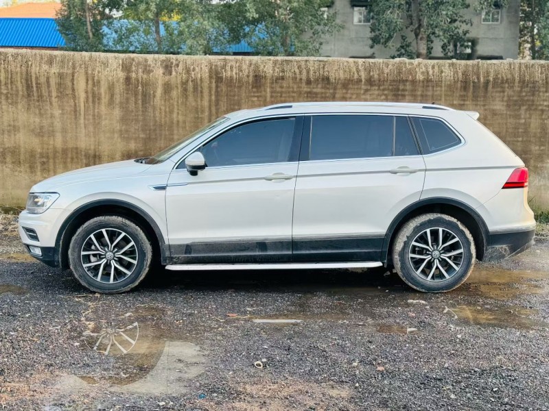 平顶山17年大众途观6