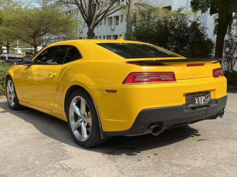 天门16年雪佛兰科迈罗8