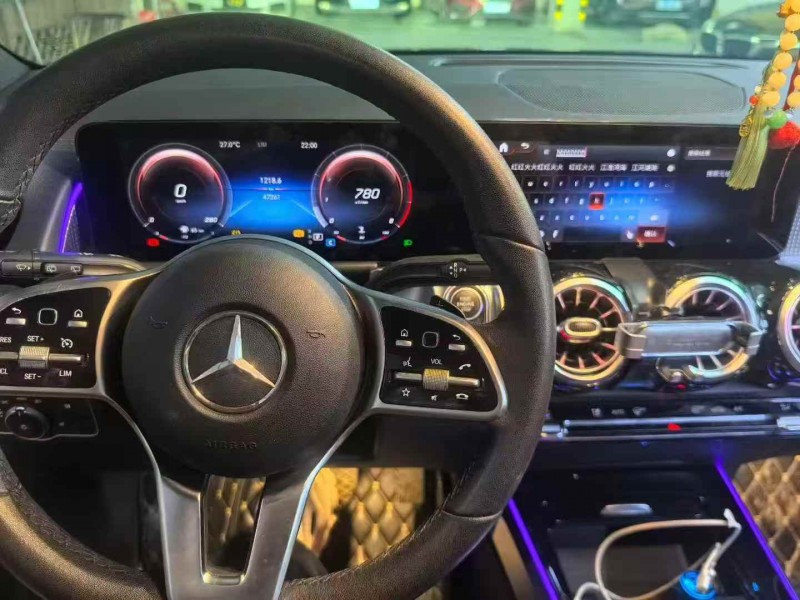 荆门21年奔驰GLB4