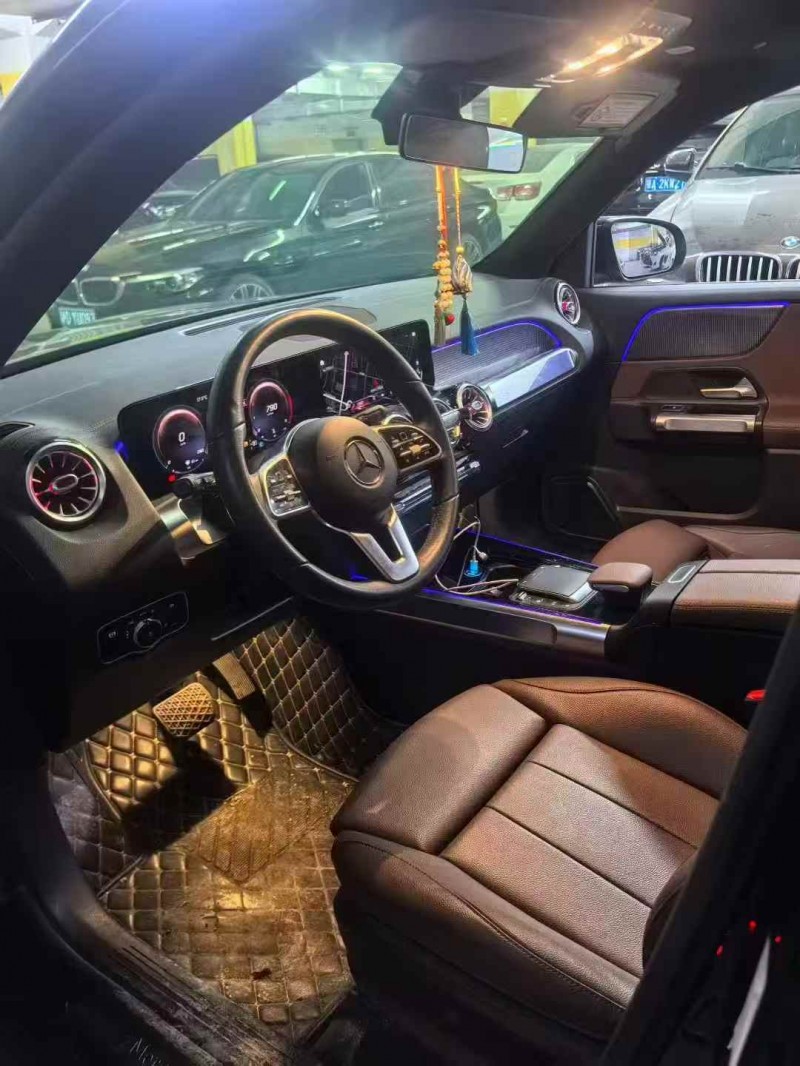 荆门21年奔驰GLB6