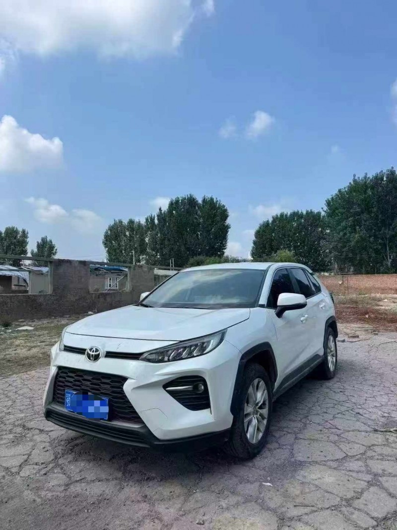 安阳22年丰田威兰达3