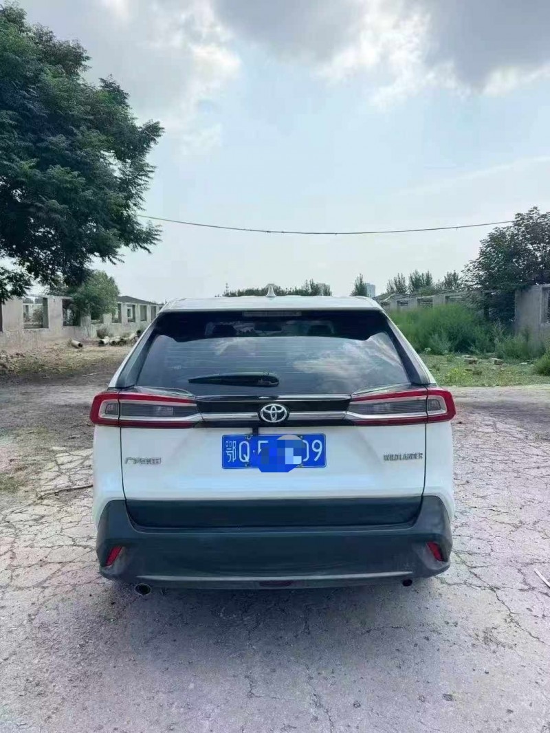 安阳22年丰田威兰达4