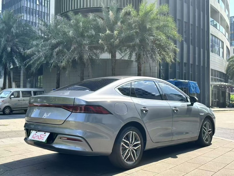 佛山22年比亚迪秦4