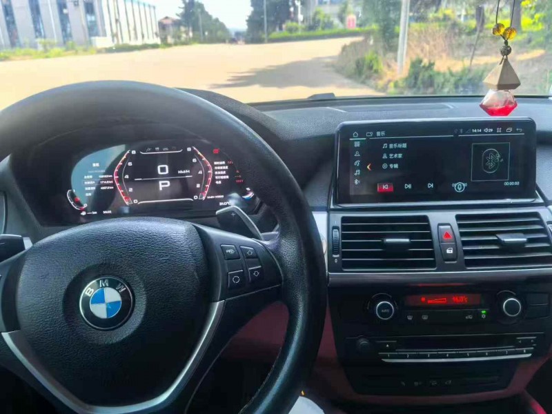 青岛14年宝马X65