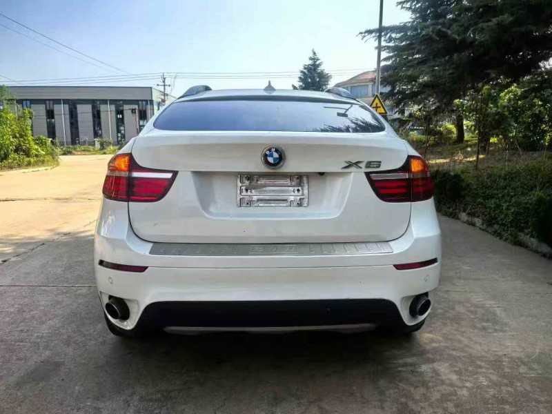 青岛14年宝马X67