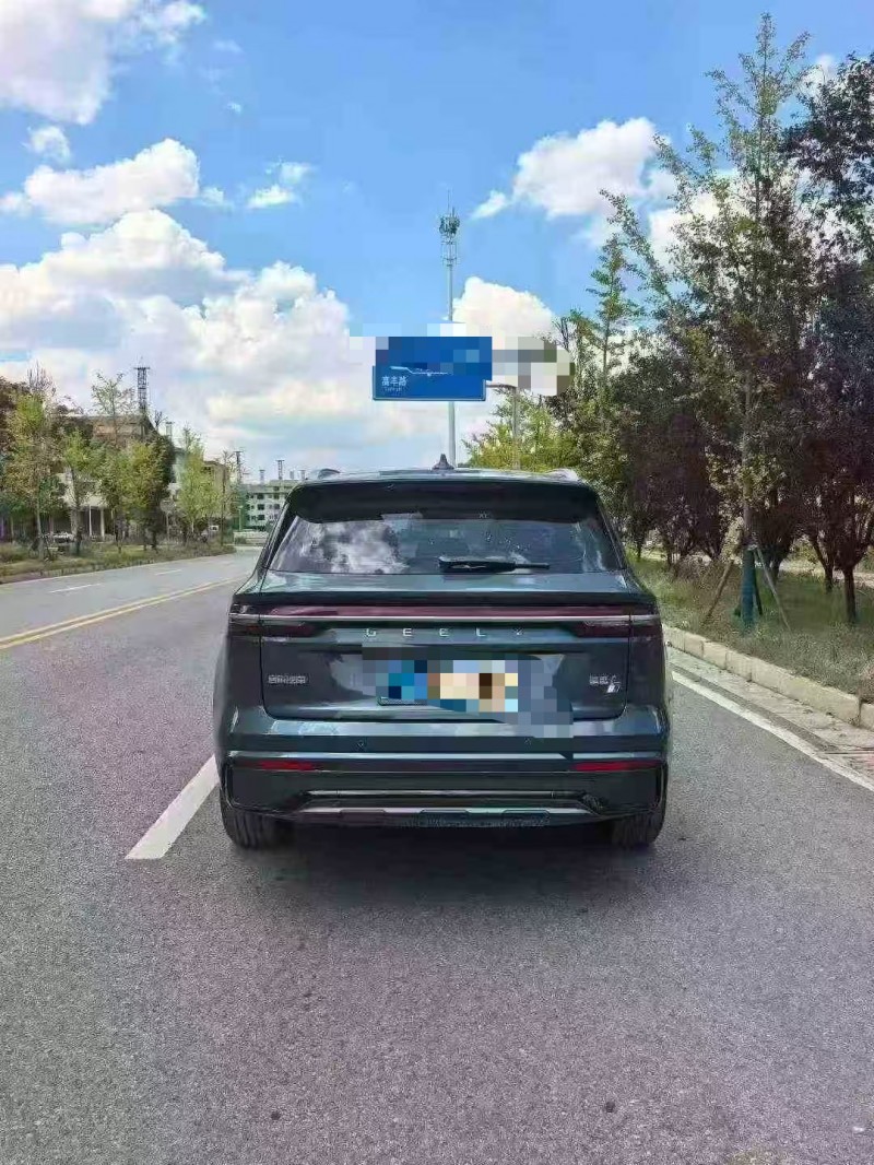 长沙23年吉利星越9