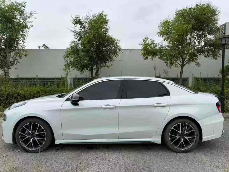 宜昌22年领克037