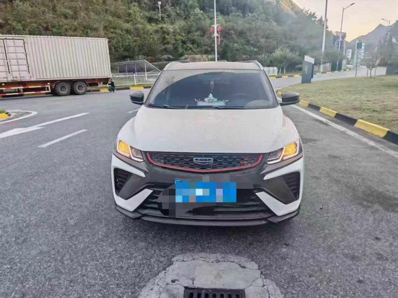 咸阳22年吉利缤越1