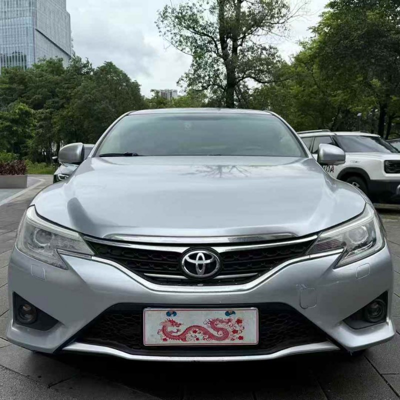 佛山14年丰田锐志1