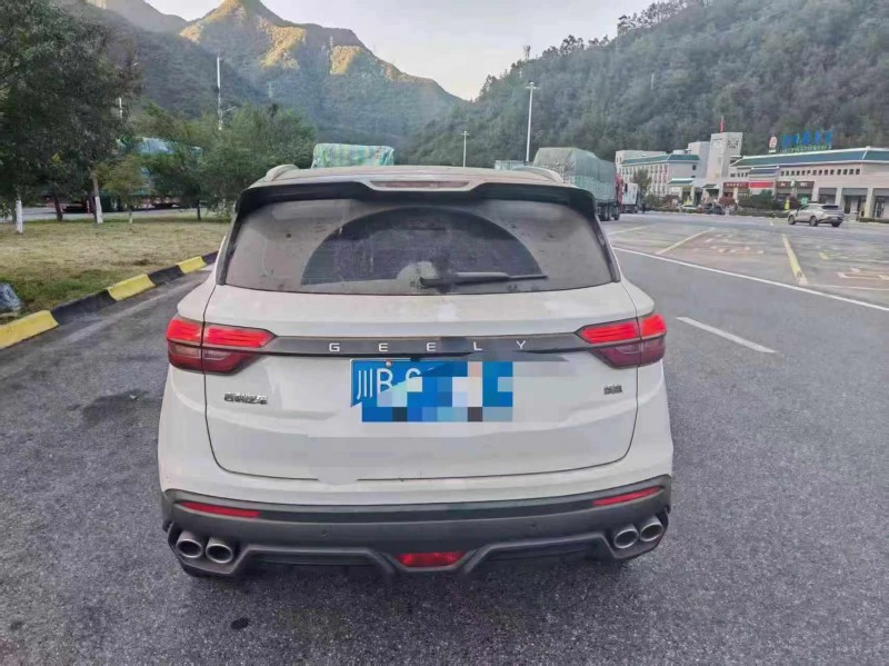 咸阳22年吉利缤越9