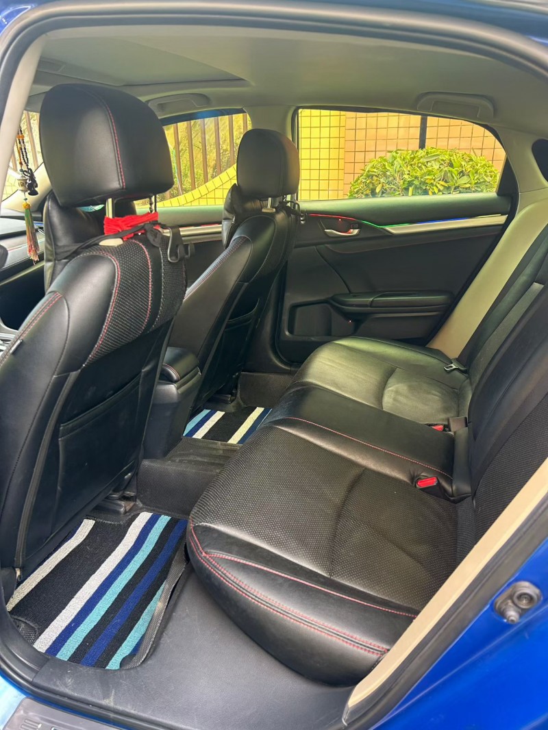 东莞18年本田思域5