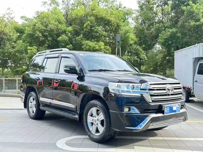 深圳16年丰田兰德酷路泽3