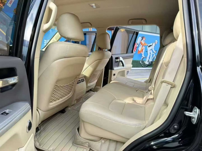 深圳16年丰田兰德酷路泽6