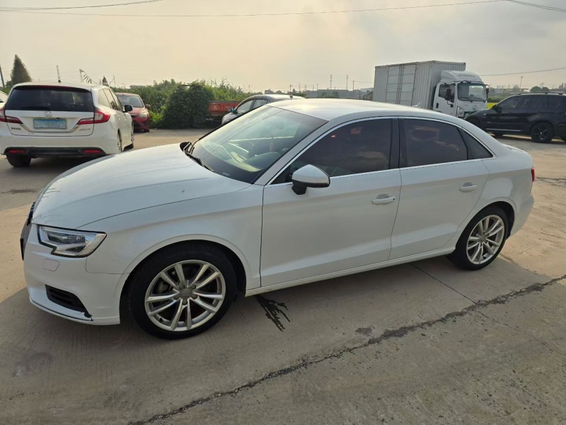 徐州18年奥迪A33