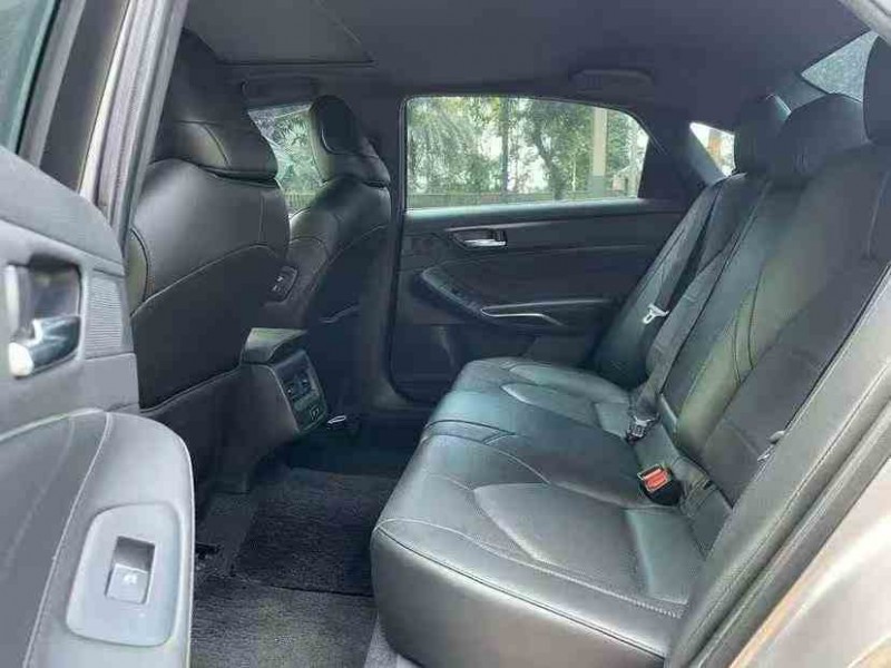 东莞21年丰田亚洲龙6