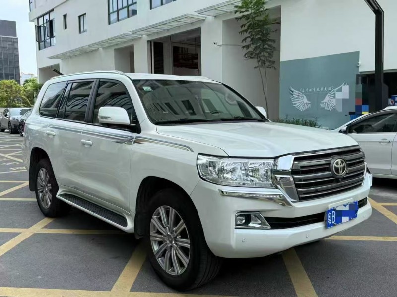 深圳18年丰田兰德酷路泽2