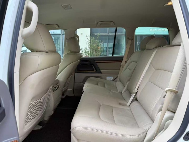 深圳18年丰田兰德酷路泽5