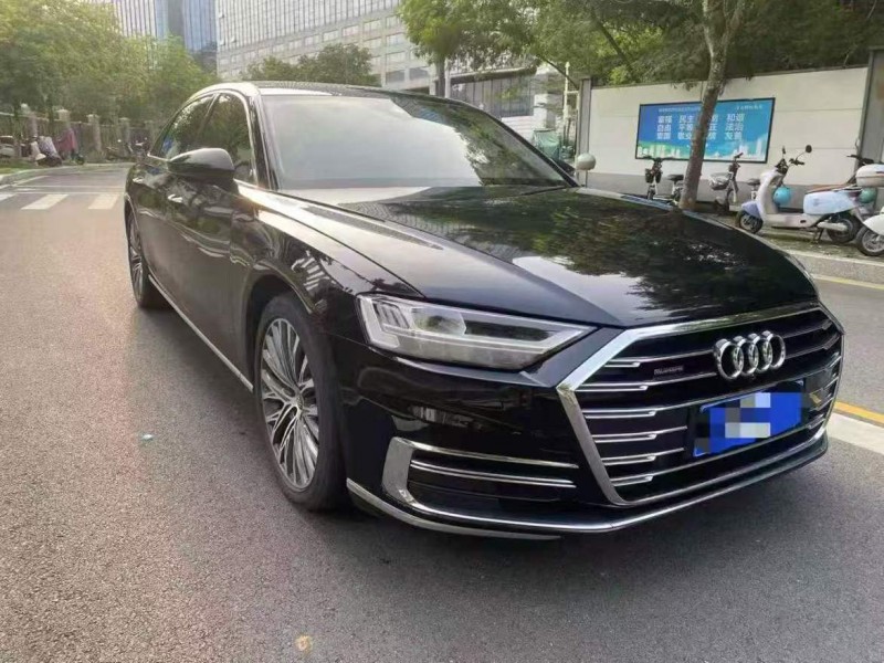 深圳21年奥迪A8L2
