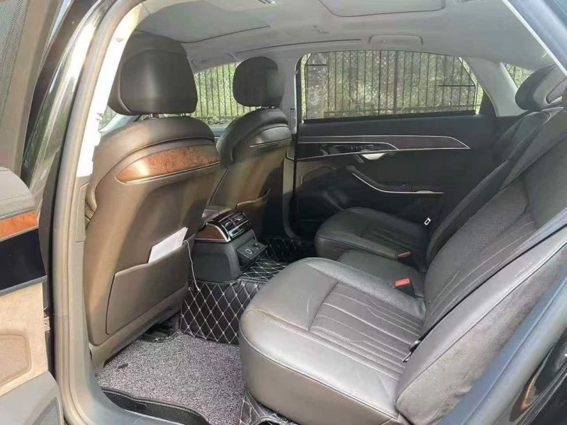 深圳21年奥迪A8L6