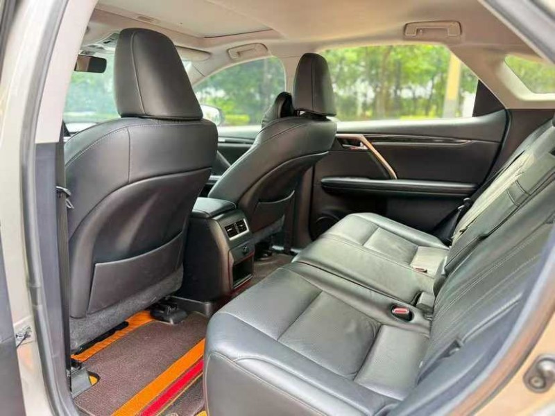 东莞16年雷克萨斯RX6