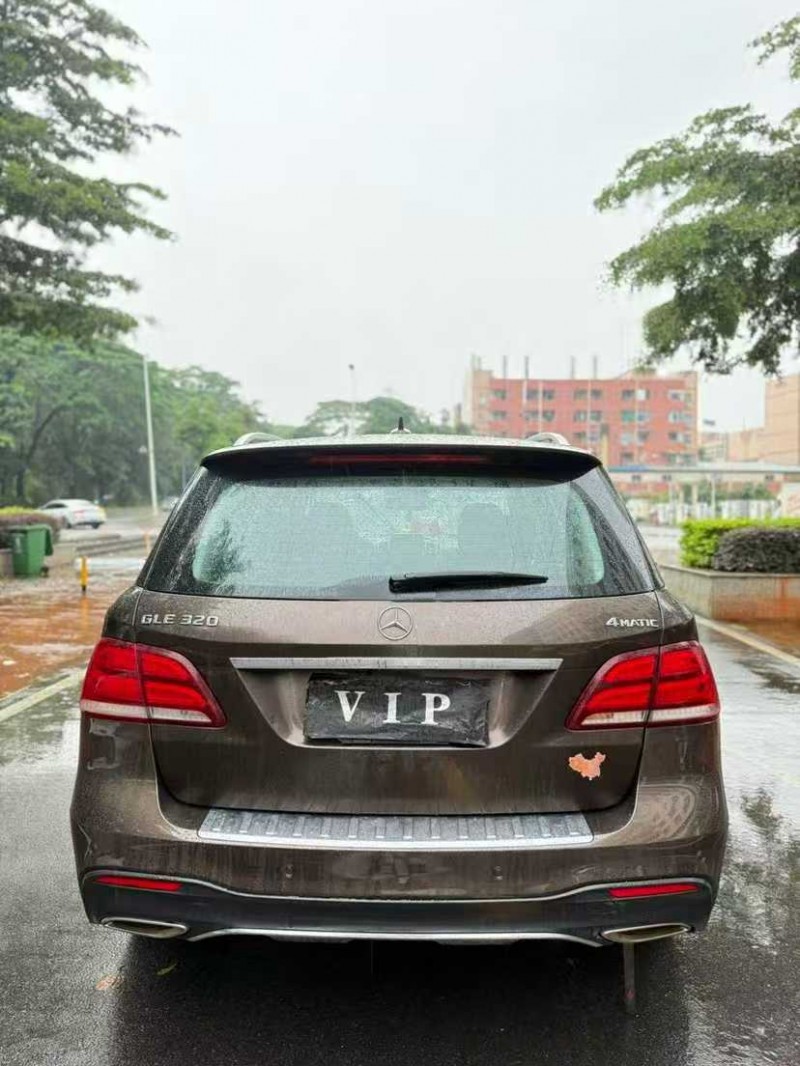 江门16年奔驰GLE9