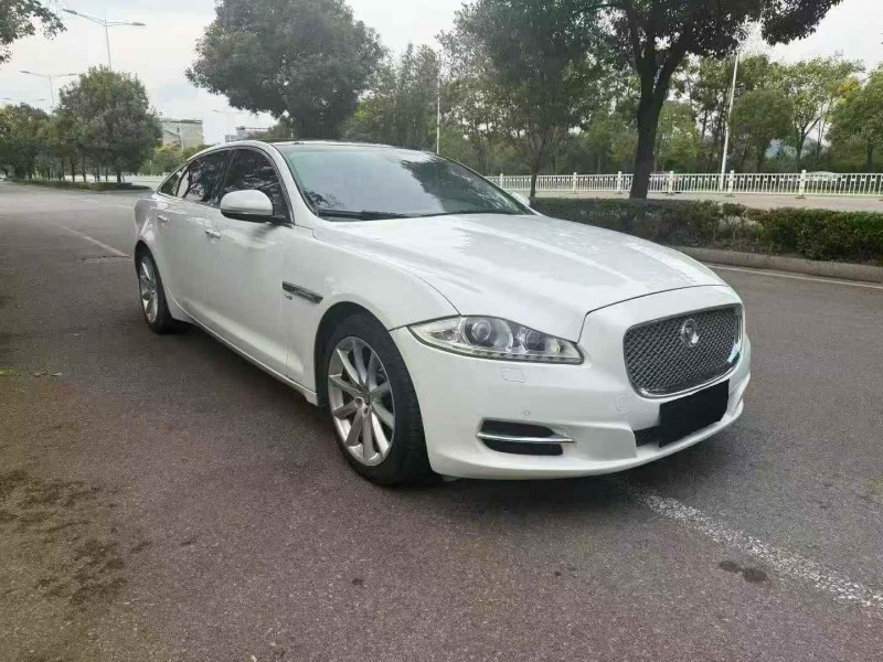 岳阳12年捷豹XJL3