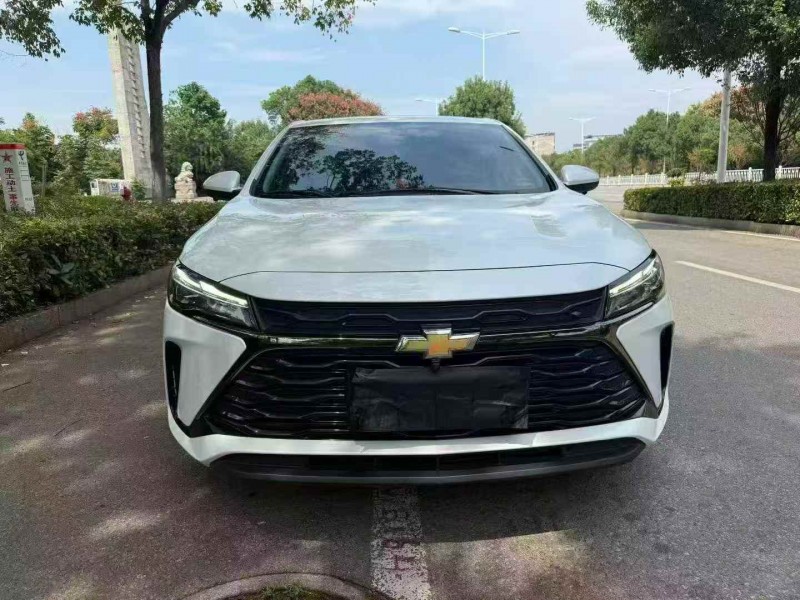 邵阳24年雪佛兰科鲁泽1