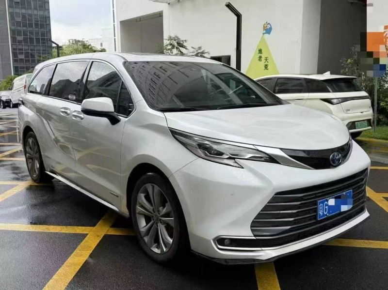 深圳22年丰田塞纳6